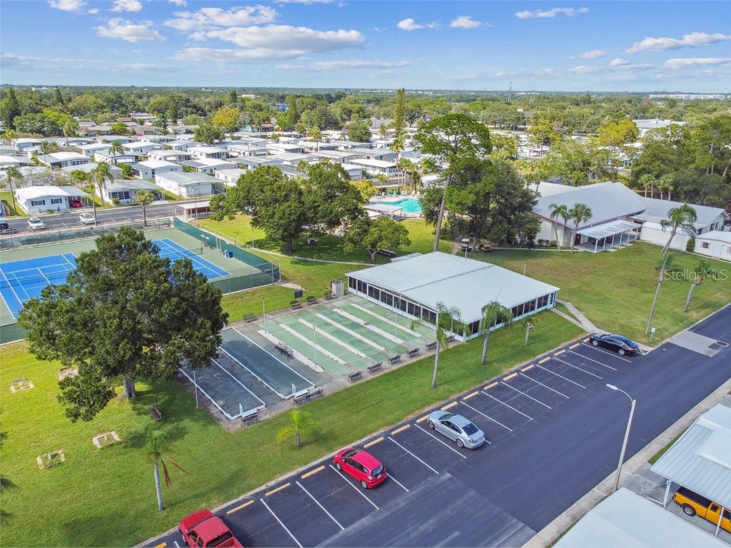 66 Royal Palm Circle Largo FL 33778 TB8373489 image76