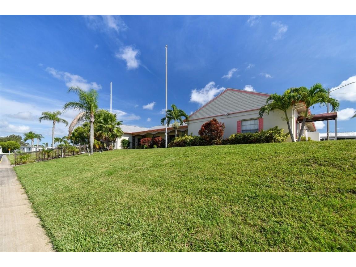 66 Royal Palm Circle Largo FL 33778 TB8373489 image79