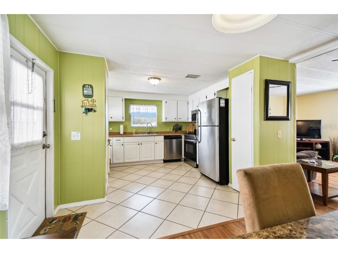 66 Royal Palm Circle Largo FL 33778 TB8373489 image9