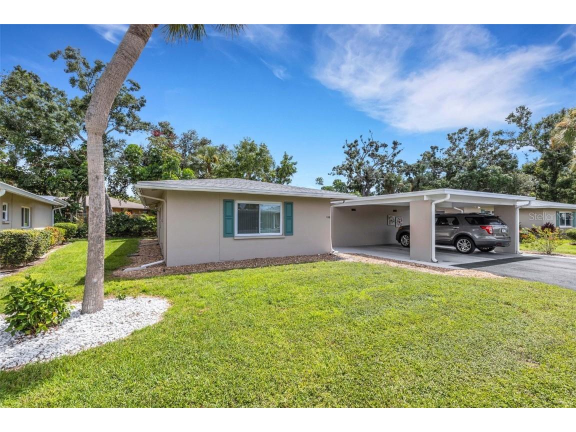 66 Strathmore Boulevard Sarasota FL 34233 A4663179 image1