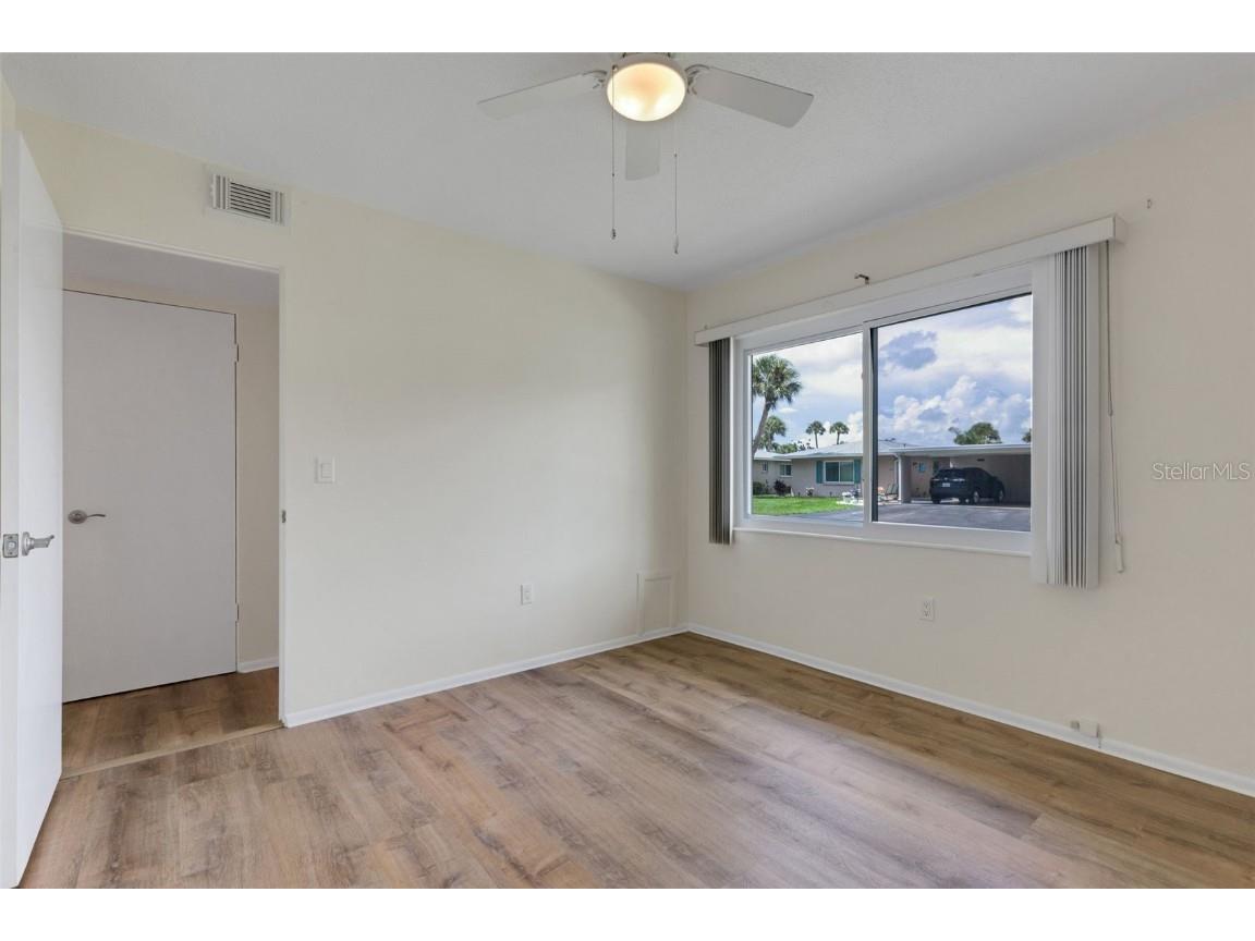 66 Strathmore Boulevard Sarasota FL 34233 A4663179 image30