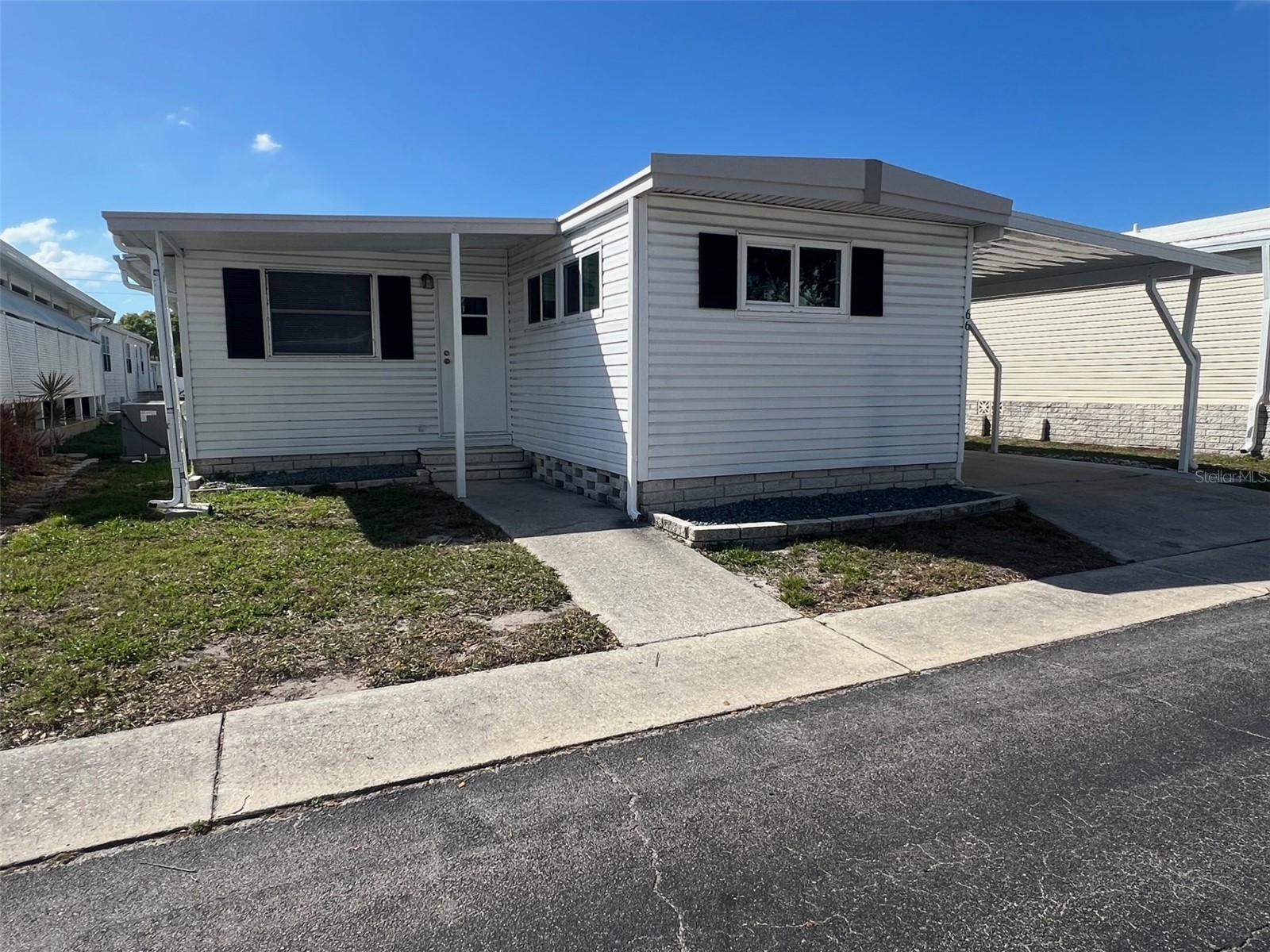 66 Thatch Palm Street W Largo FL 33770 TB8484071 image1
