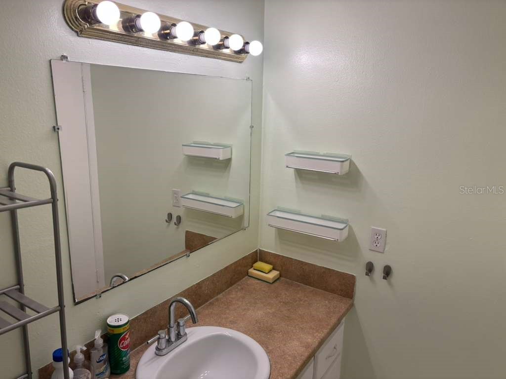 660 62nd Avenue N #1204 Saint Petersburg FL 33702 TB8494208 image9