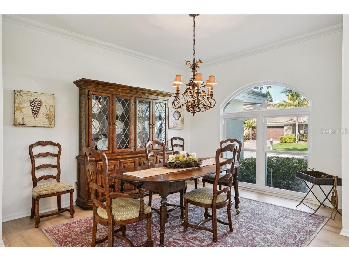 660 Bay Laurel Court NE Saint Petersburg FL 33703 - TAMPA BAY TB8425458 image24