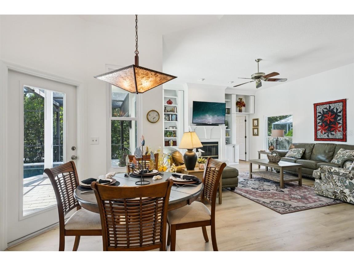 660 Bay Laurel Court NE Saint Petersburg FL 33703 - TAMPA BAY TB8425458 image28