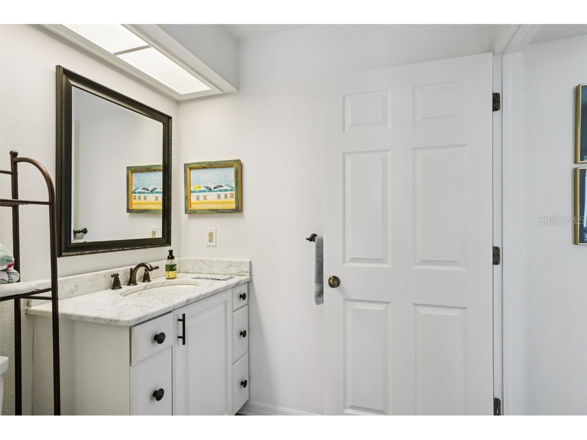 660 Bay Laurel Court NE Saint Petersburg FL 33703 - TAMPA BAY TB8425458 image30