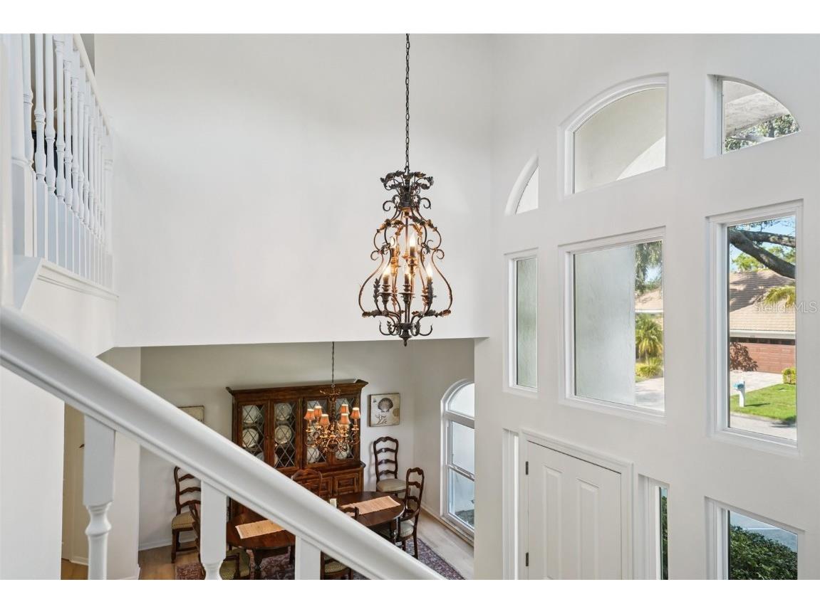 660 Bay Laurel Court NE Saint Petersburg FL 33703 - TAMPA BAY TB8425458 image31