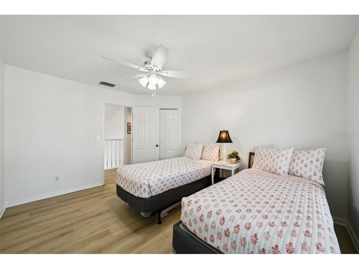 660 Bay Laurel Court NE Saint Petersburg FL 33703 - TAMPA BAY TB8425458 image32