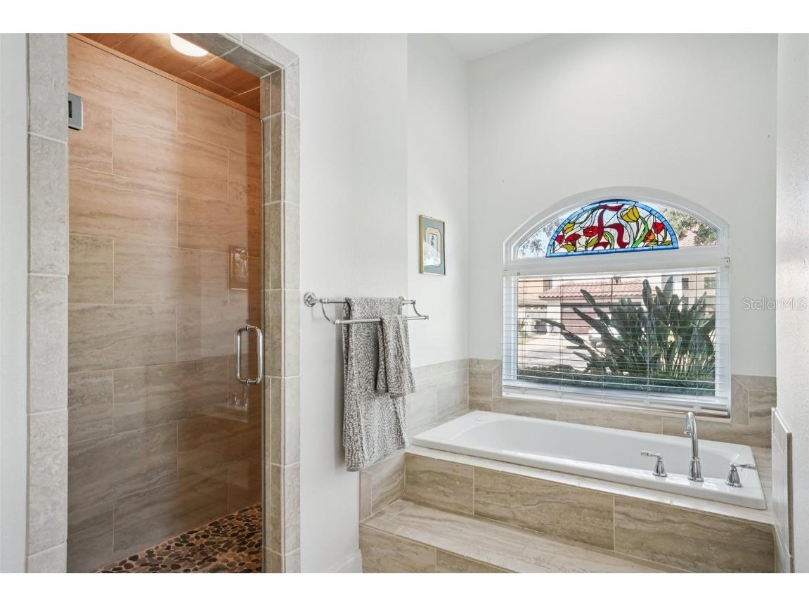 660 Bay Laurel Court NE Saint Petersburg FL 33703 - TAMPA BAY TB8425458 image41