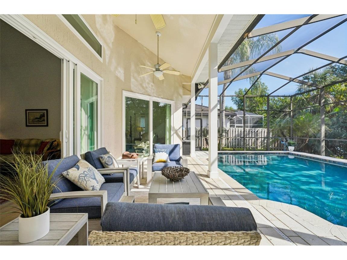 660 Bay Laurel Court NE Saint Petersburg FL 33703 - TAMPA BAY TB8425458 image44