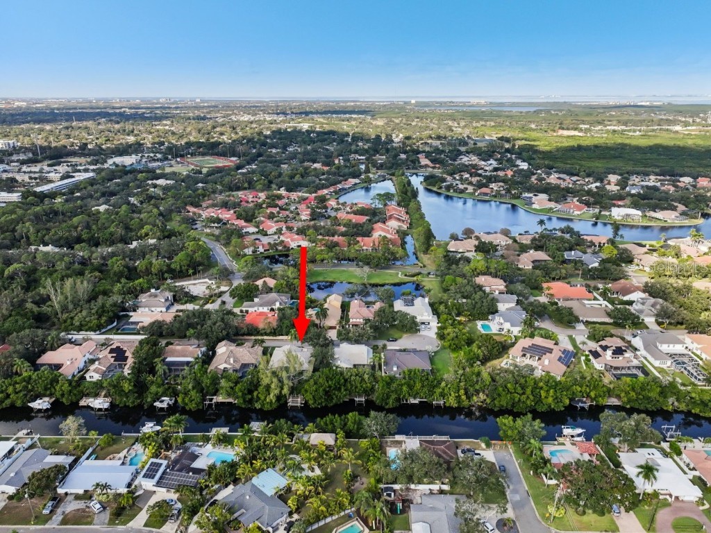 660 Bay Laurel Court NE Saint Petersburg FL 33703 - TAMPA BAY TB8425458 image5