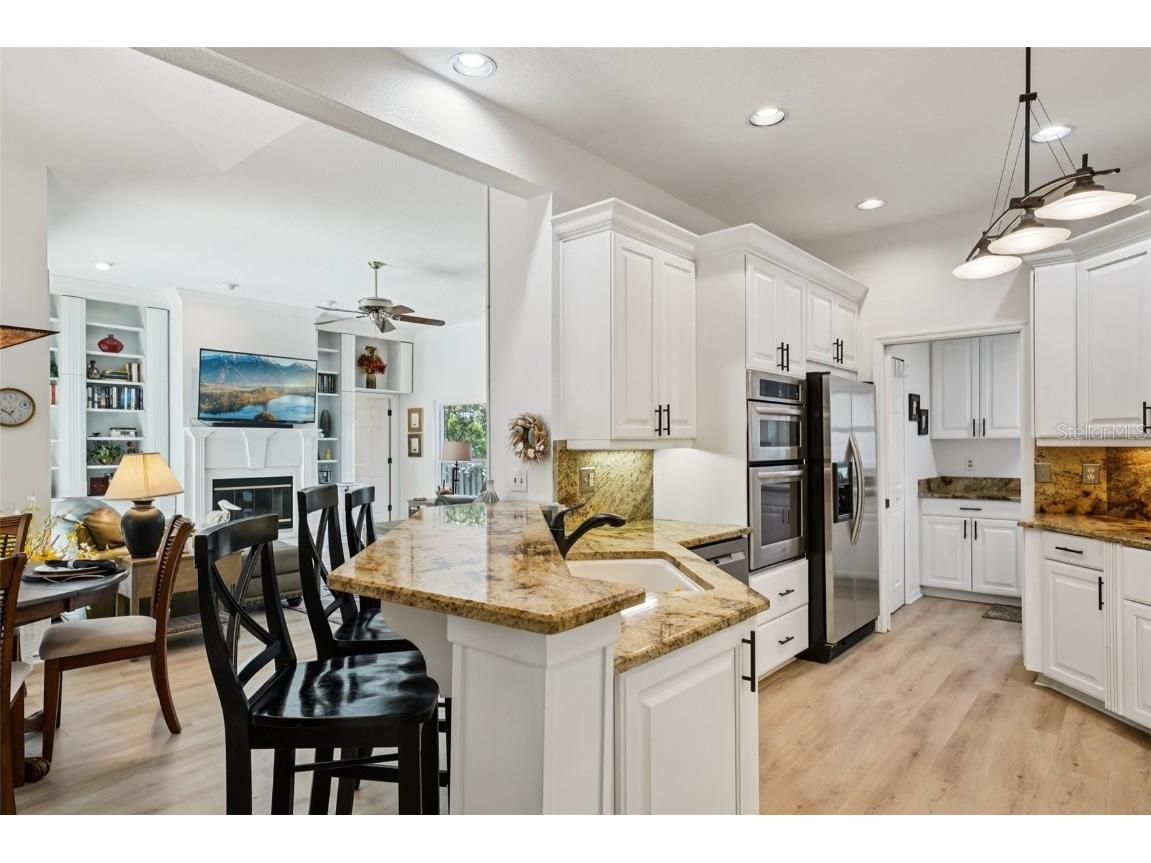 660 Bay Laurel Court NE Saint Petersburg FL 33703 - TAMPA BAY TB8425458 image9