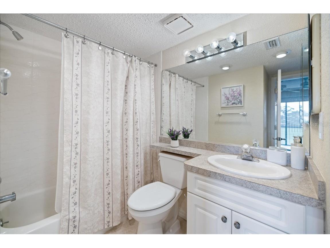 660 Bird Bay Drive W #69 Venice FL 34285 N6140266 image17