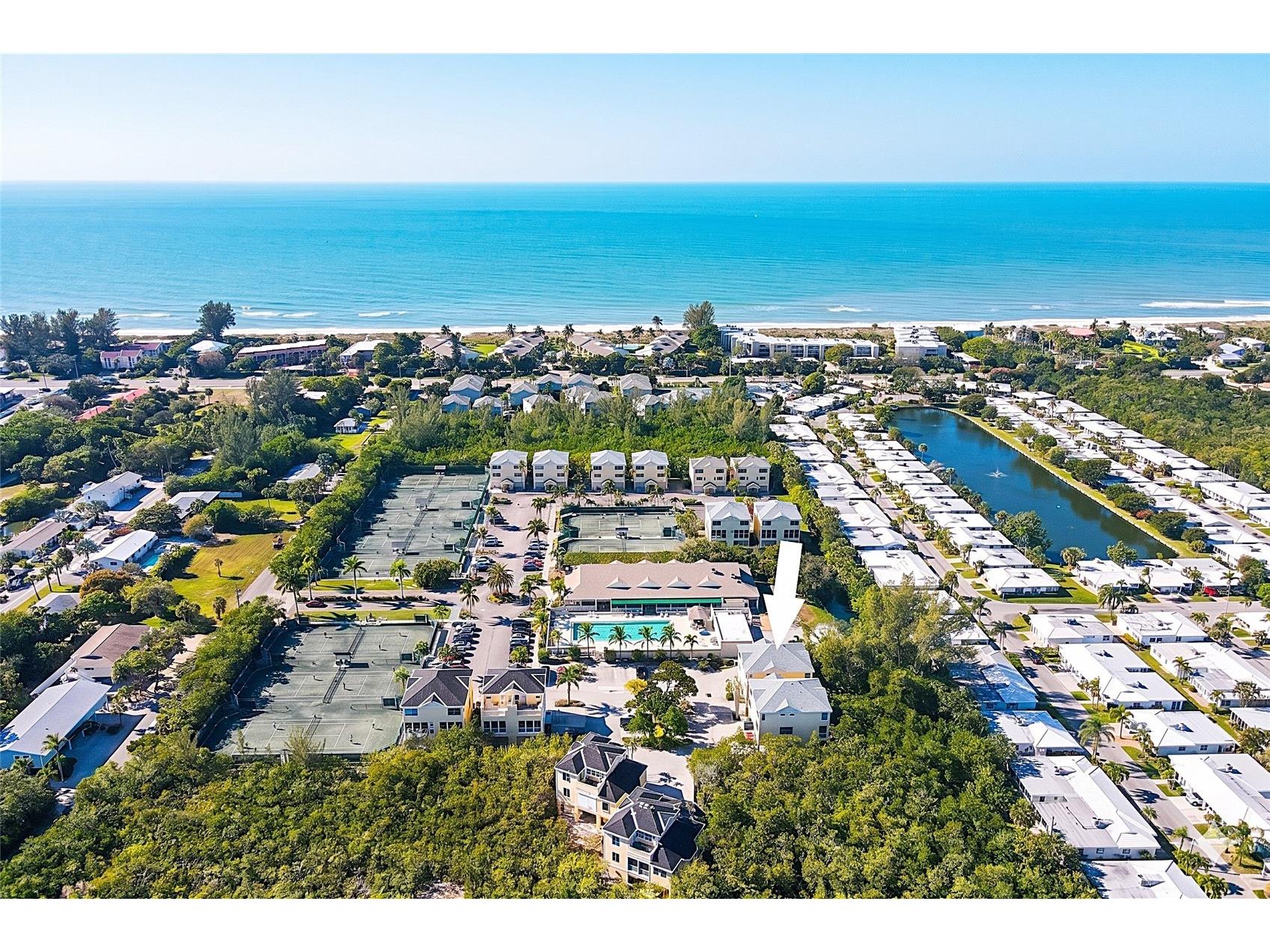 660 Cedars Court Longboat Key FL 34228 A4686661 image1