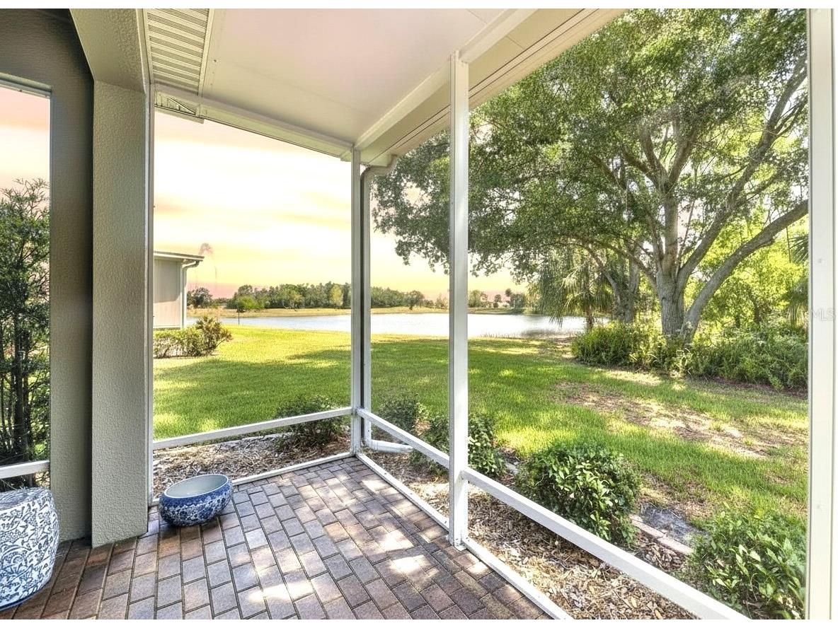 660 Chipper Drive Sun City Center FL 33573 TB8500999 image5