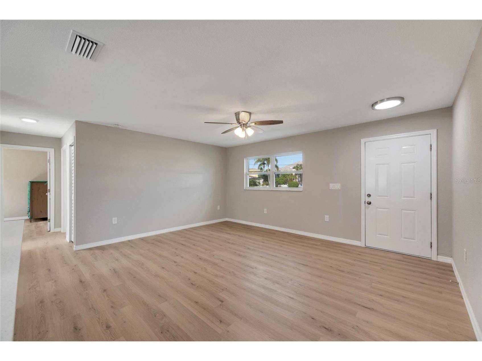 660 Flamingo Drive Apollo Beach FL 33572 TB8487304 image14