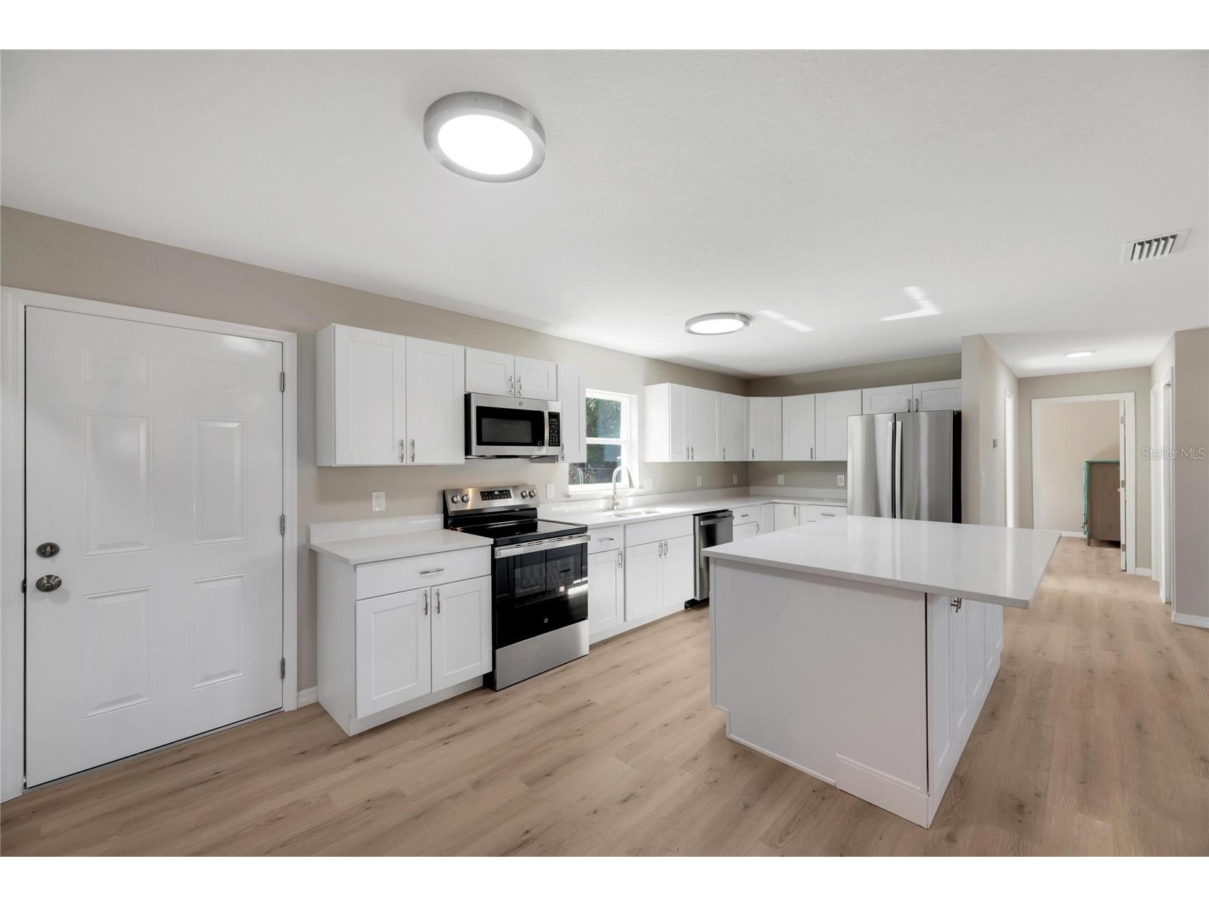 660 Flamingo Drive Apollo Beach FL 33572 TB8487304 image19