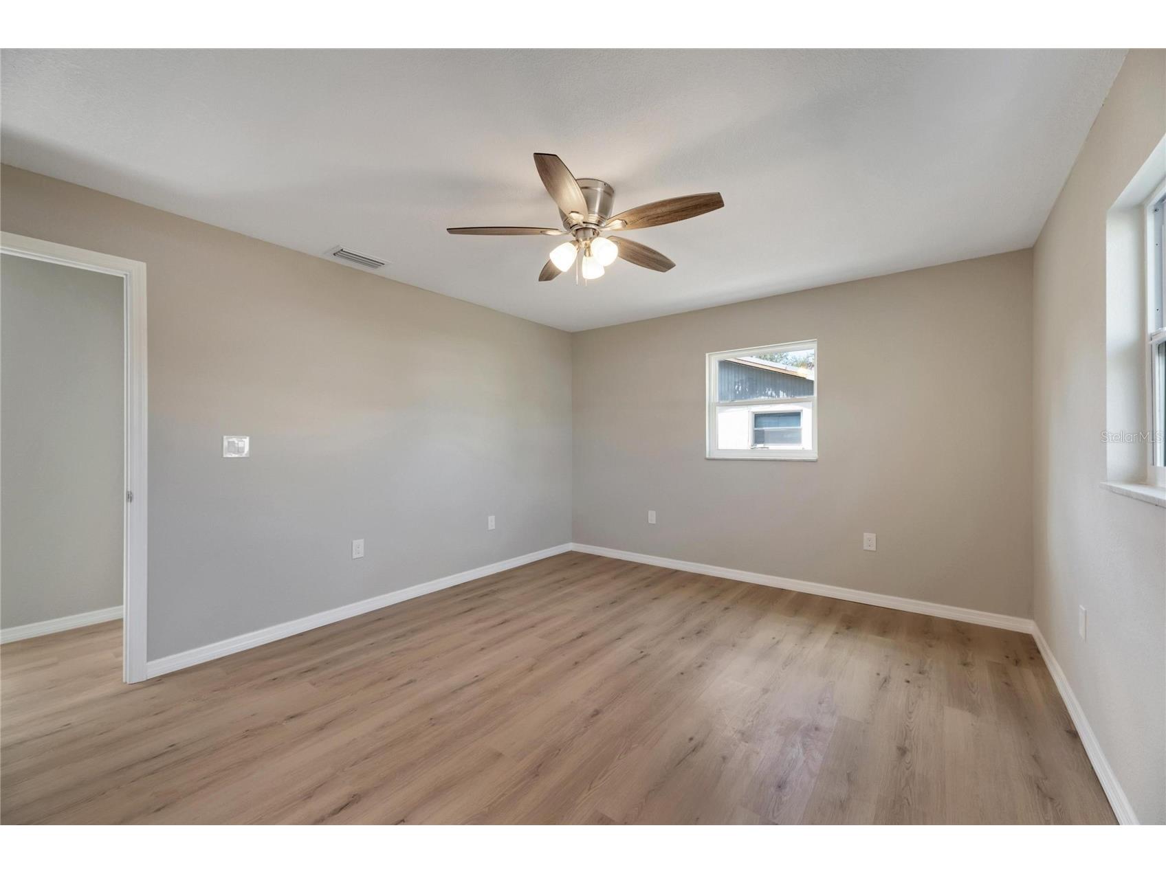 660 Flamingo Drive Apollo Beach FL 33572 TB8487304 image36