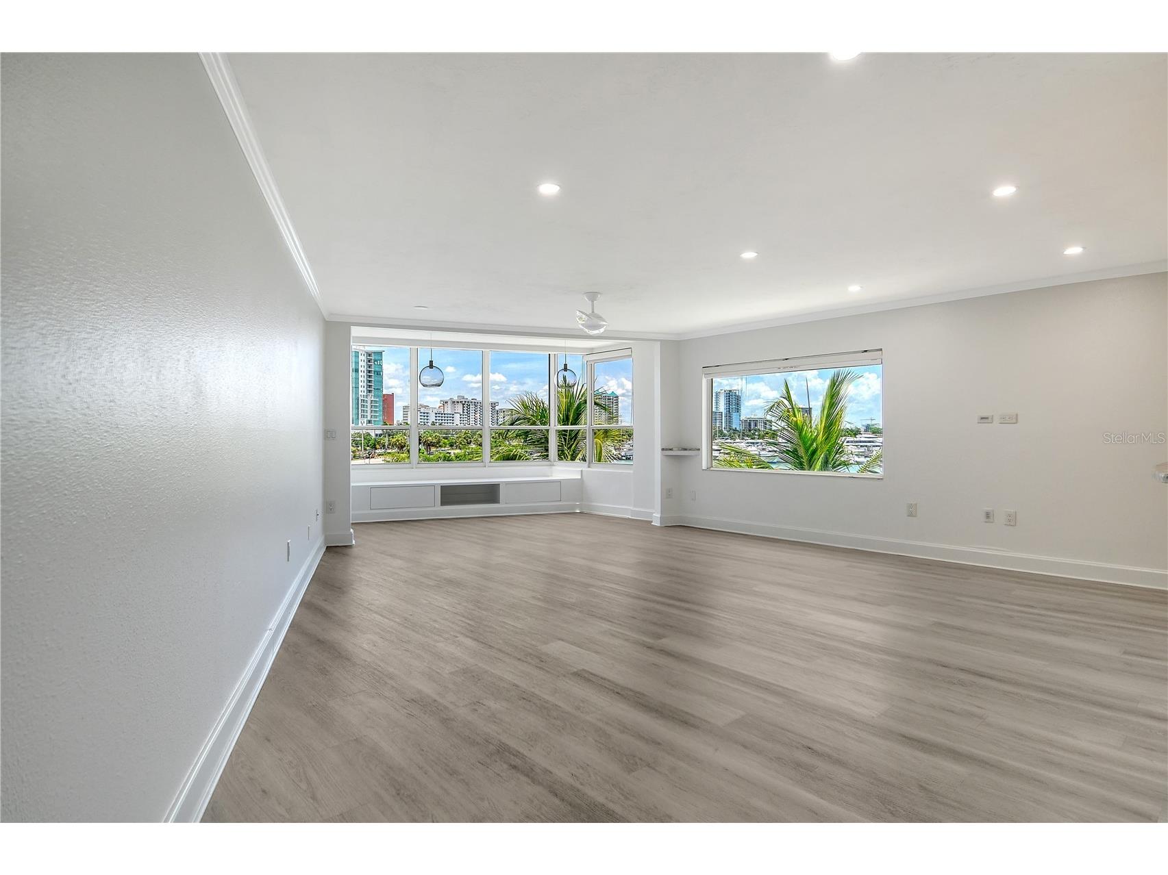 660 Golden Gate Point #32 Sarasota FL 34236 - SARASOTA BAY A4658549 image17