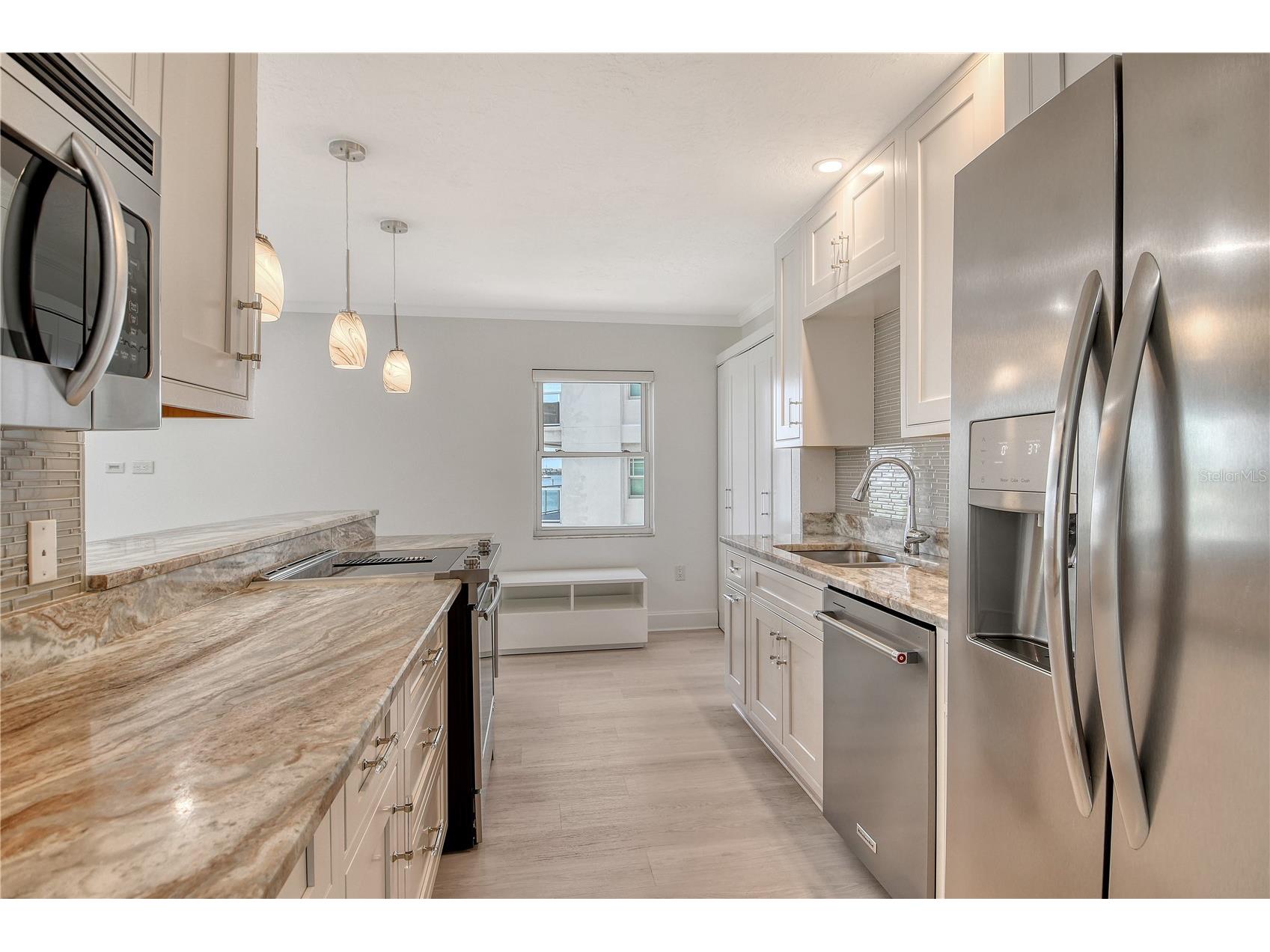 660 Golden Gate Point #32 Sarasota FL 34236 - SARASOTA BAY A4658549 image20