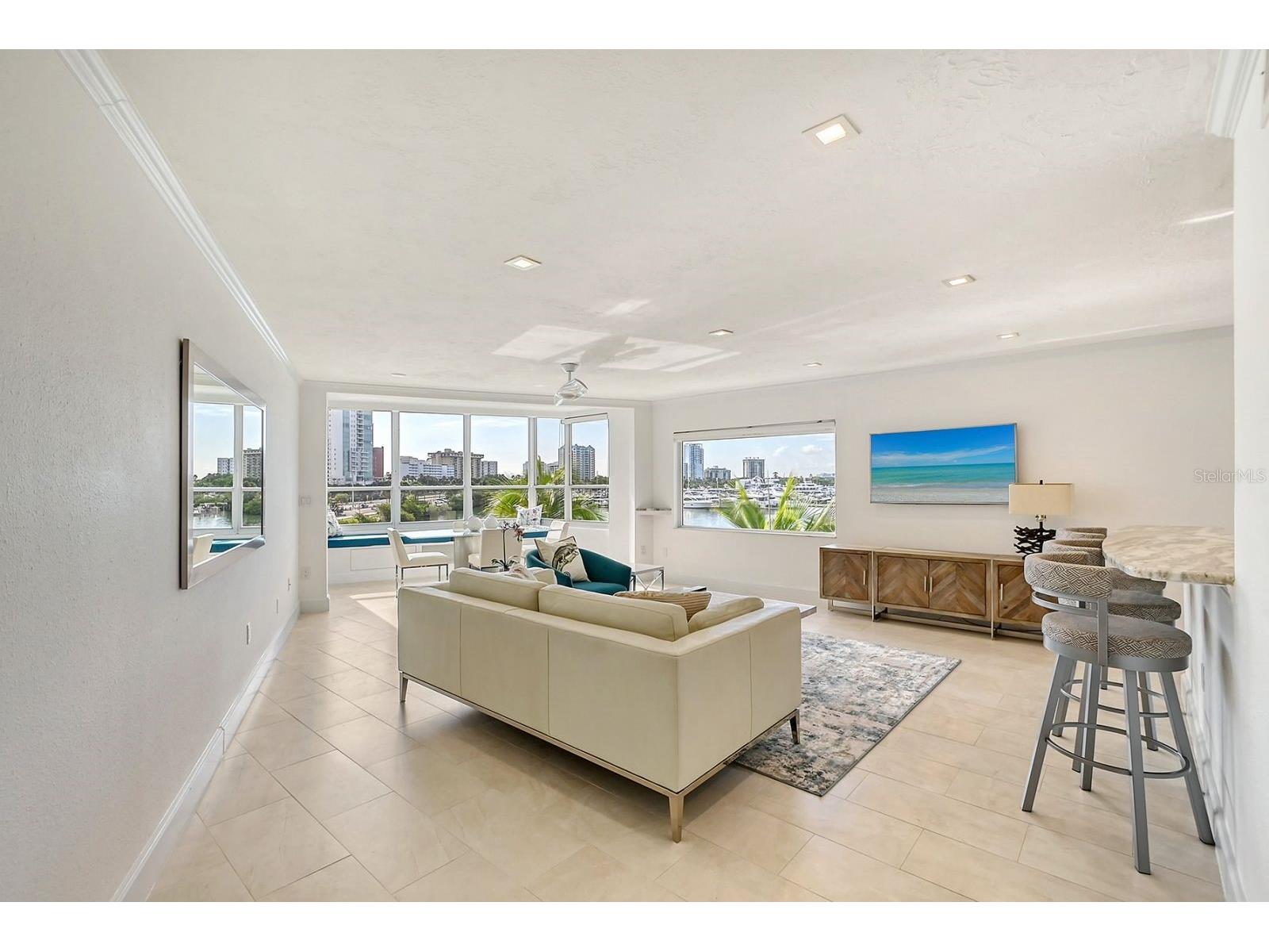 660 Golden Gate Point #32 Sarasota FL 34236 - SARASOTA BAY A4658549 image4