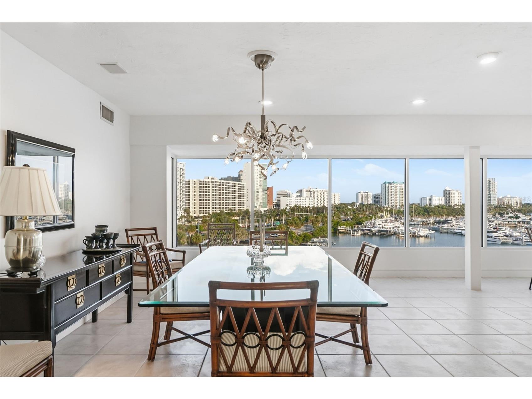 660 Golden Gate Point #61 Sarasota FL 34236 - SARASOTA BAY A4677999 image17