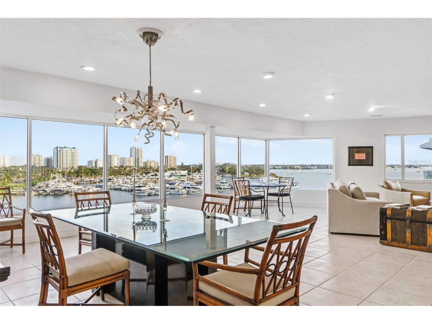 660 Golden Gate Point #61 Sarasota FL 34236 - SARASOTA BAY A4677999 image18