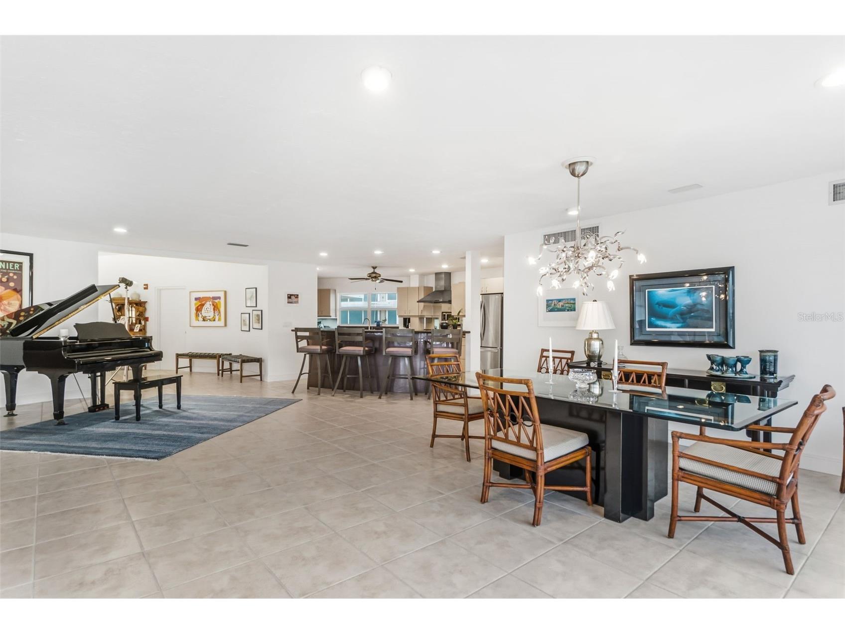 660 Golden Gate Point #61 Sarasota FL 34236 - SARASOTA BAY A4677999 image24