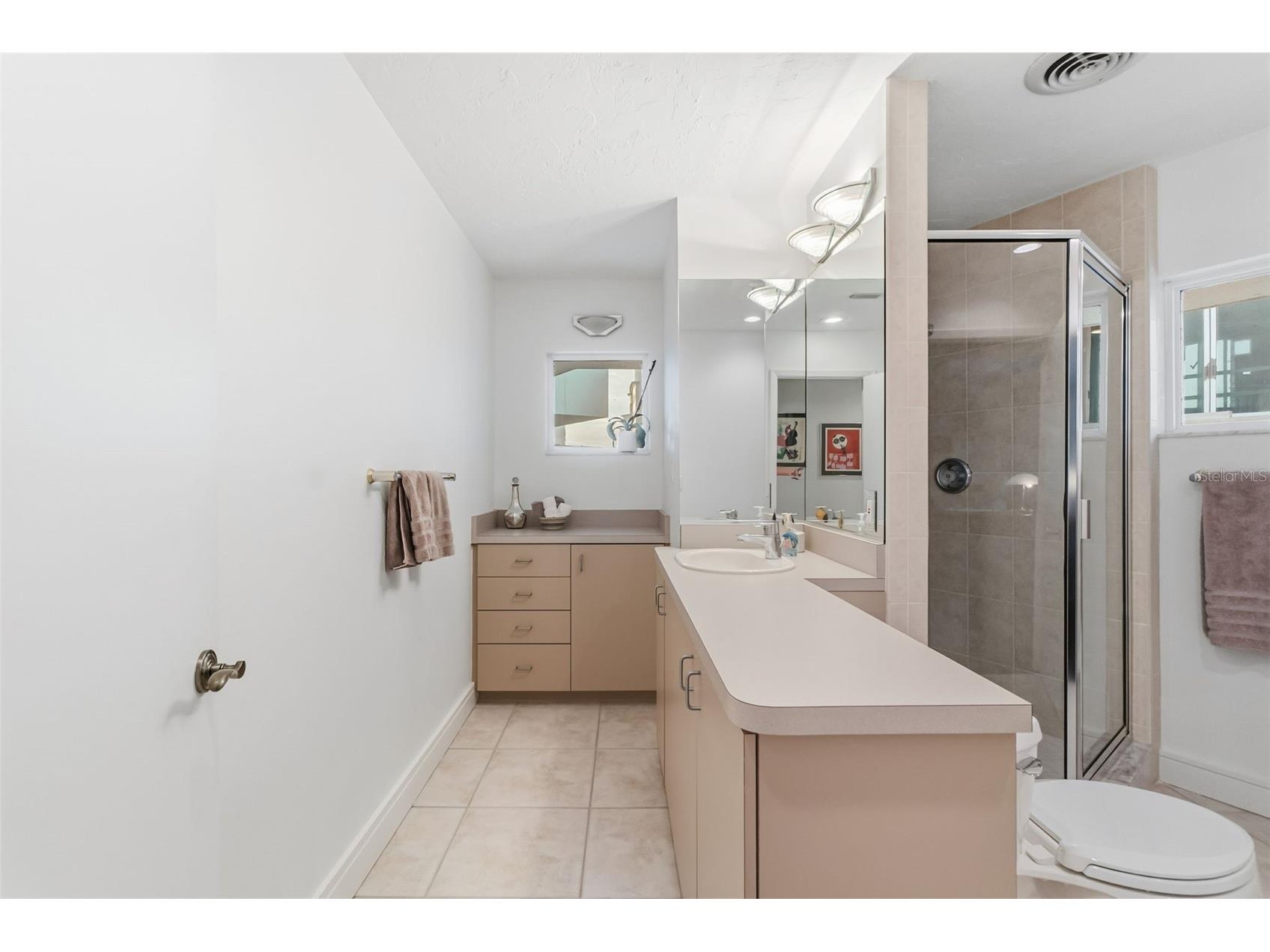 660 Golden Gate Point #61 Sarasota FL 34236 - SARASOTA BAY A4677999 image35