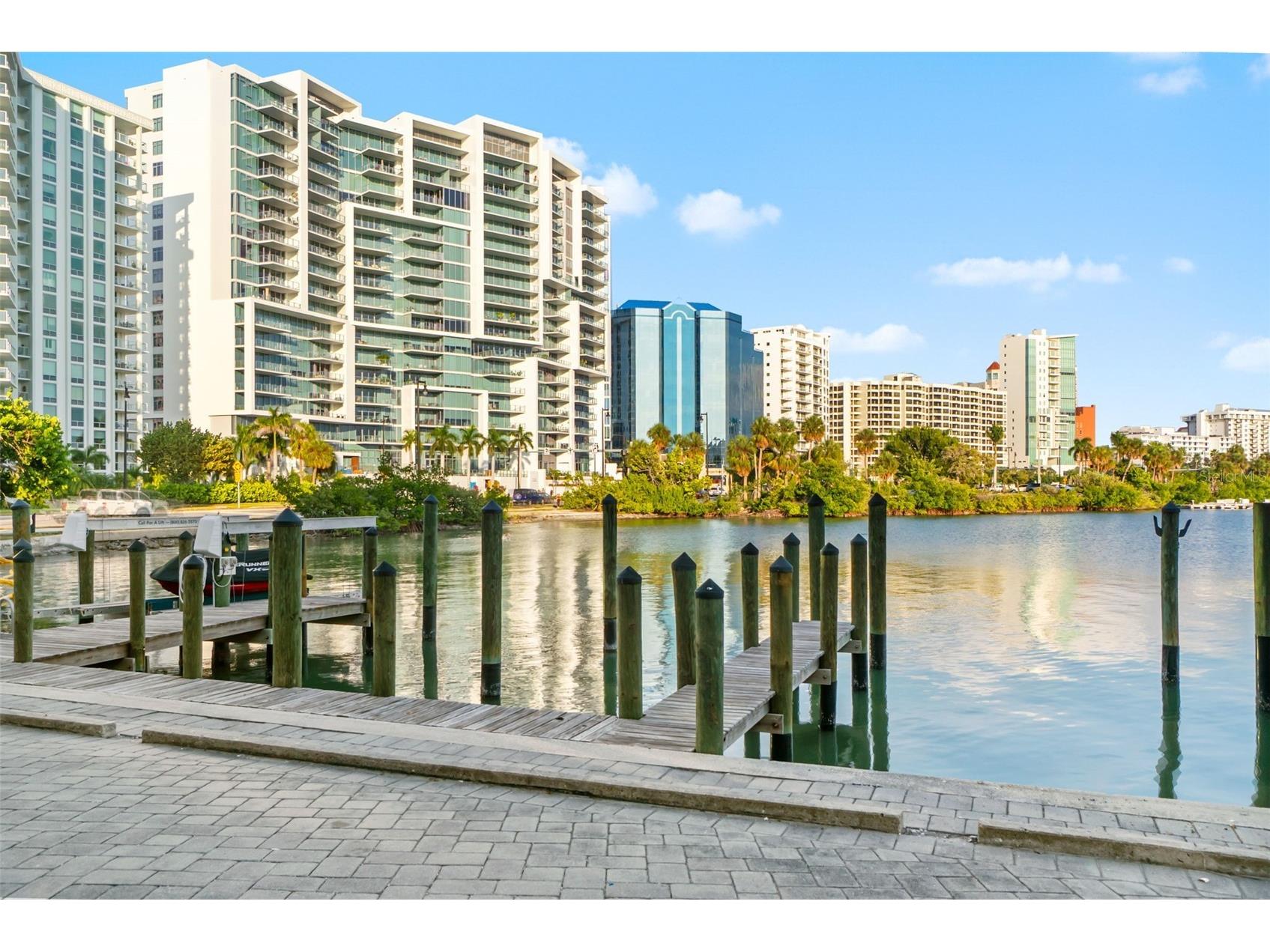 660 Golden Gate Point #61 Sarasota FL 34236 - SARASOTA BAY A4677999 image6