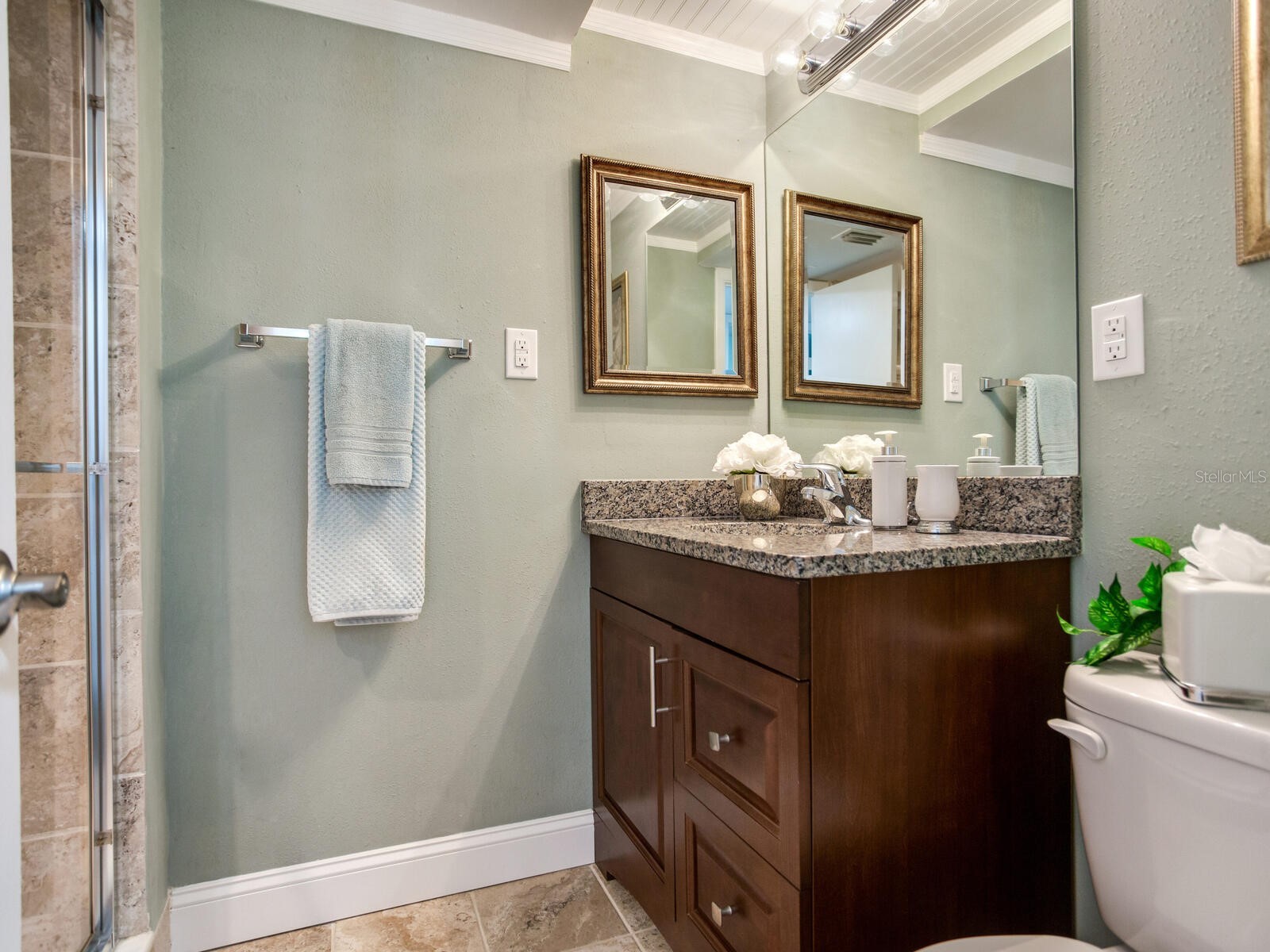 660 Island Way #202 Clearwater Beach FL 33767 - MANDALAY CHANNEL TB8488372 image16