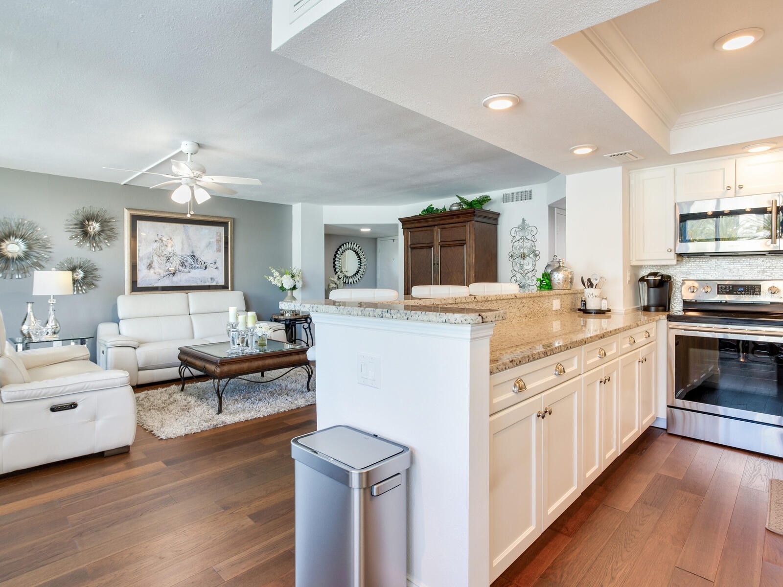 660 Island Way #202 Clearwater Beach FL 33767 - MANDALAY CHANNEL TB8488372 image18