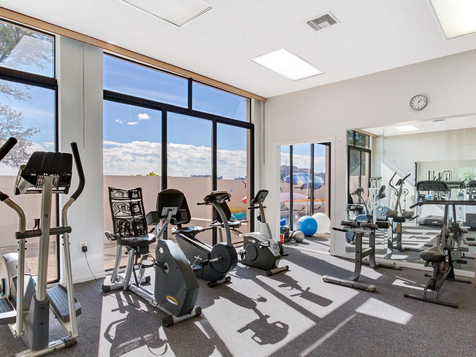 660 Island Way #202 Clearwater Beach FL 33767 - MANDALAY CHANNEL TB8488372 image50