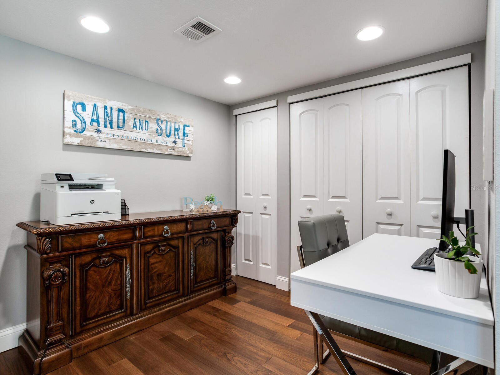 660 Island Way #202 Clearwater Beach FL 33767 - MANDALAY CHANNEL TB8488372 image7