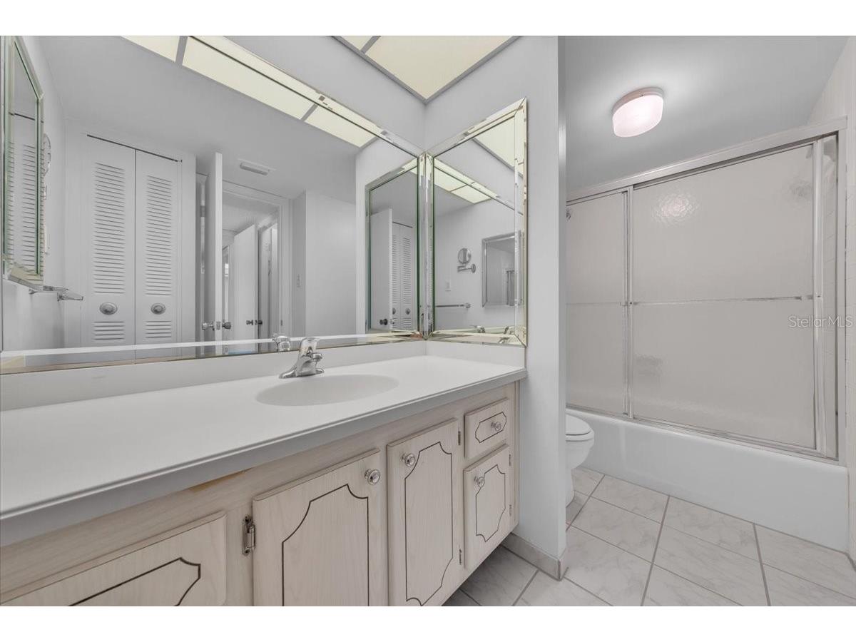 660 Island Way #301 Clearwater Beach FL 33767 TB8512876 image21