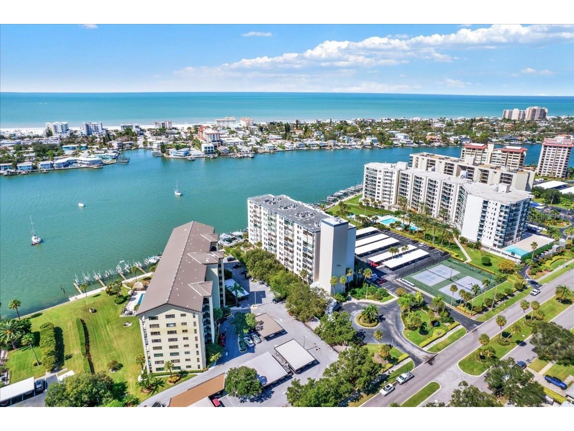 660 Island Way #502 Clearwater FL 33767 - MANDALAY CHANNEL T3480212 image1
