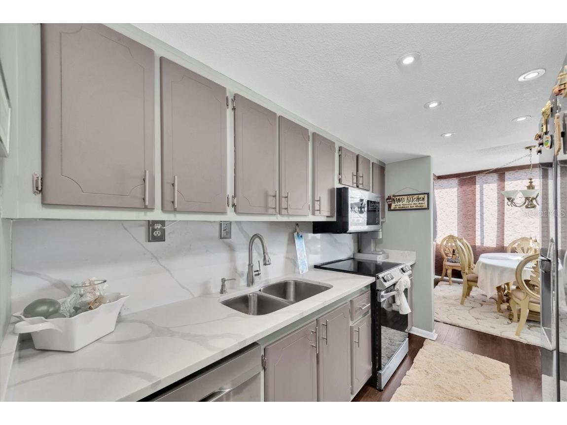 660 Island Way #506 Clearwater Beach FL 33767 - MANDALAY CHANNEL TB8451583 image12