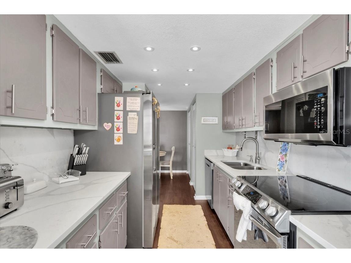 660 Island Way #506 Clearwater Beach FL 33767 - MANDALAY CHANNEL TB8451583 image13