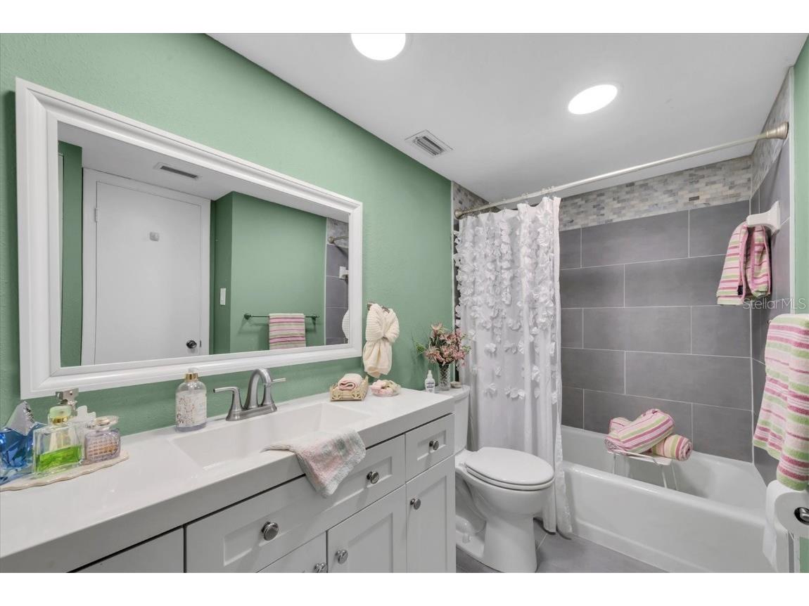 660 Island Way #506 Clearwater Beach FL 33767 - MANDALAY CHANNEL TB8451583 image22