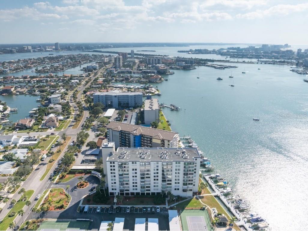 660 Island Way #506 Clearwater Beach FL 33767 - MANDALAY CHANNEL TB8451583 image4