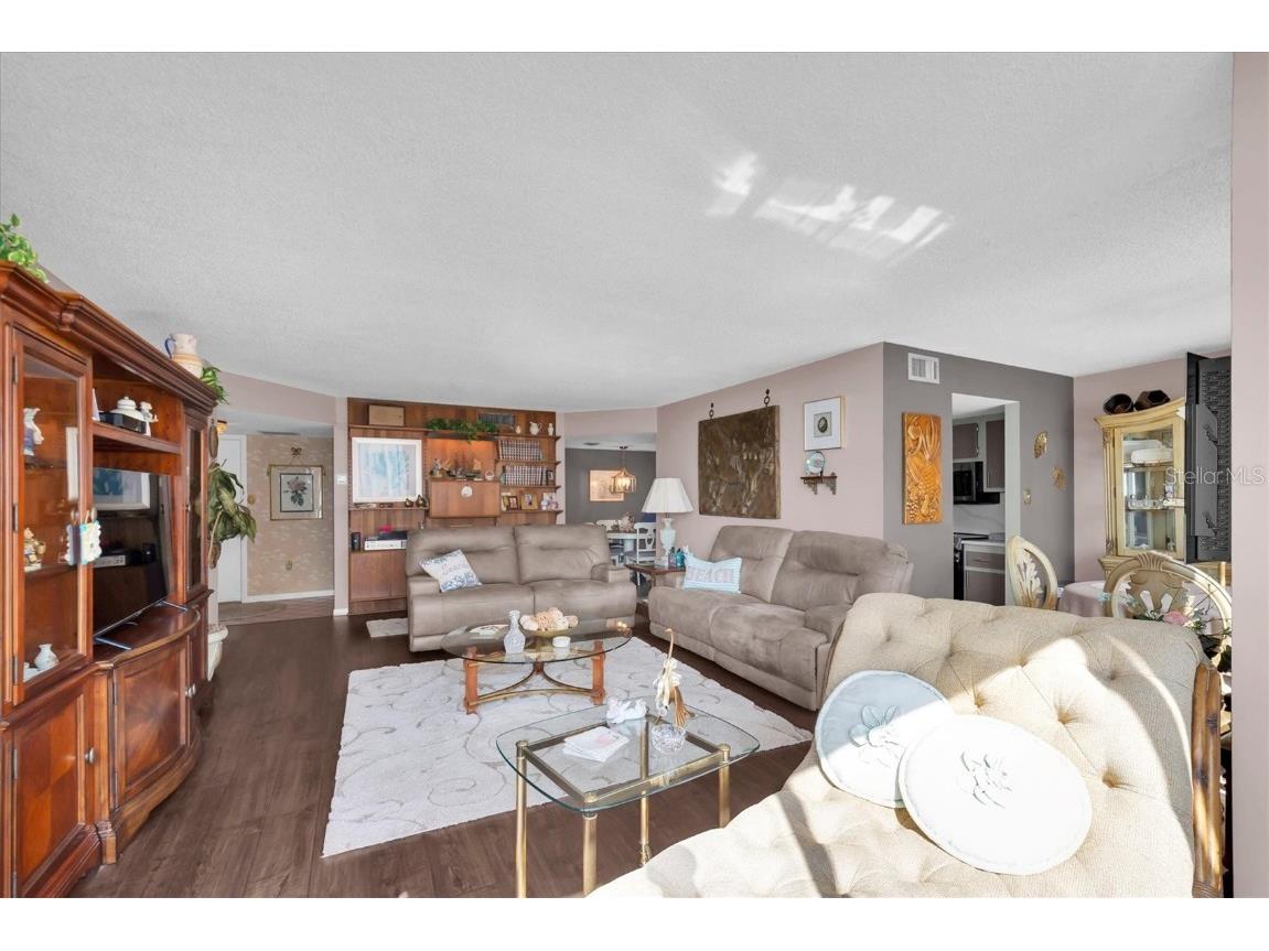 660 Island Way #506 Clearwater Beach FL 33767 - MANDALAY CHANNEL TB8451583 image6