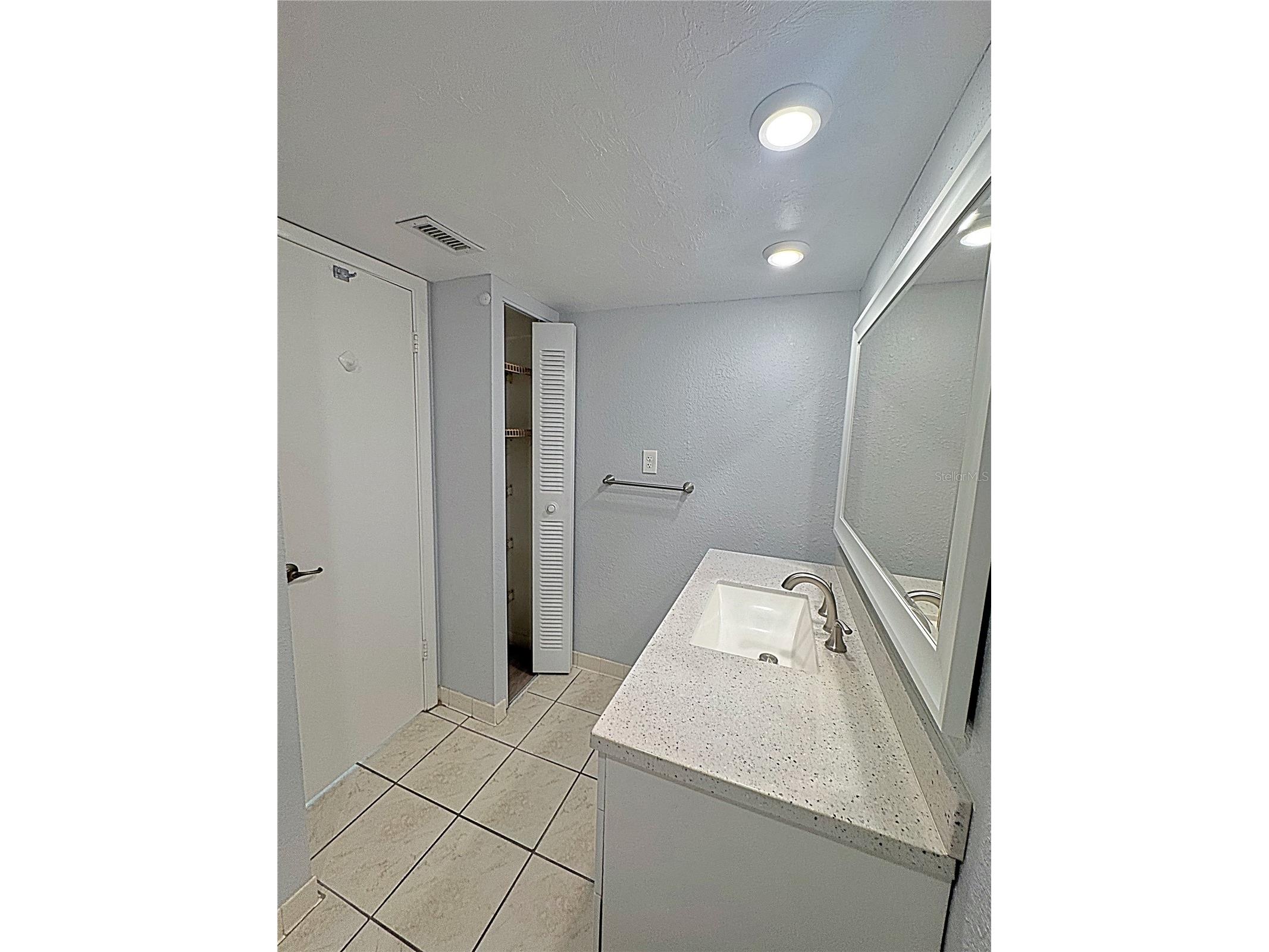 660 Island Way #607 Clearwater FL 33767 TB8460562 image24