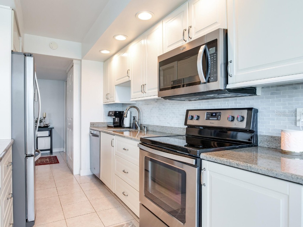 660 Island Way #703 Clearwater Beach FL 33767 TB8406202 image18