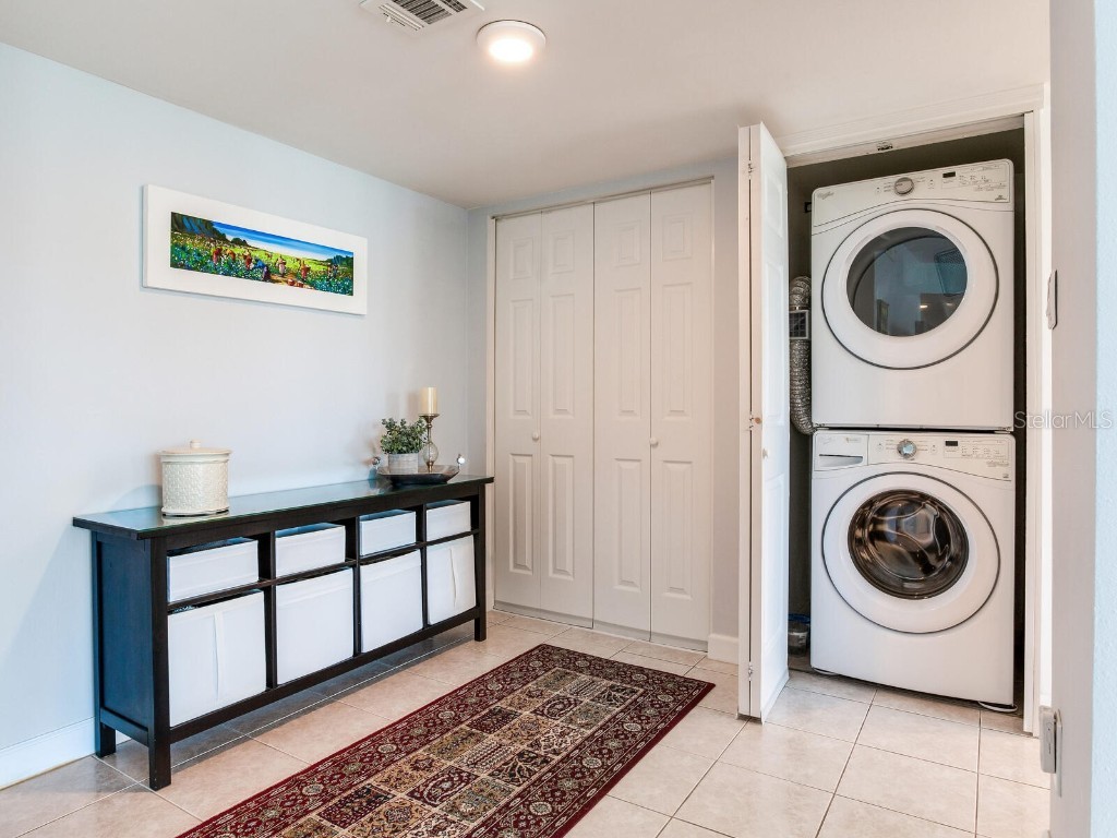 660 Island Way #703 Clearwater Beach FL 33767 TB8406202 image21