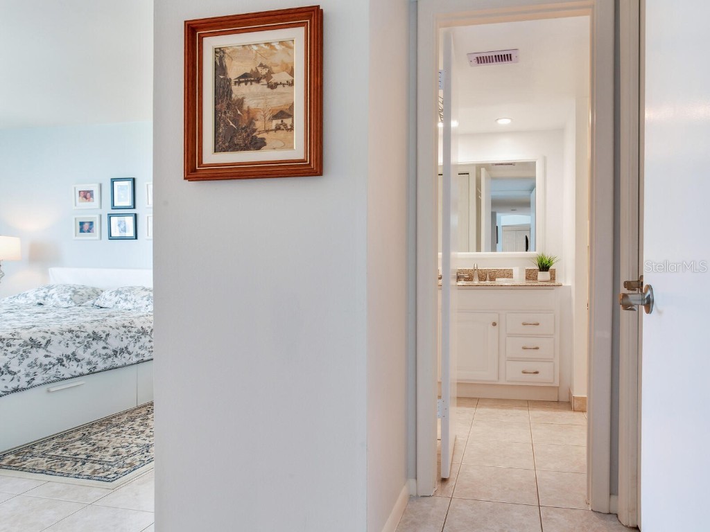 660 Island Way #703 Clearwater Beach FL 33767 TB8406202 image36