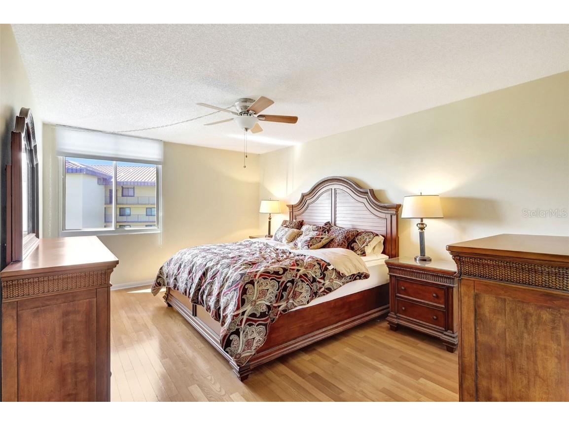 660 Island Way #708 Clearwater Beach FL 33767 - MANDALAY CHANNEL TB8415708 image21