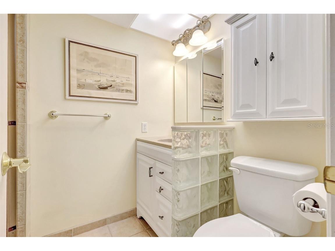 660 Island Way #708 Clearwater Beach FL 33767 - MANDALAY CHANNEL TB8415708 image28