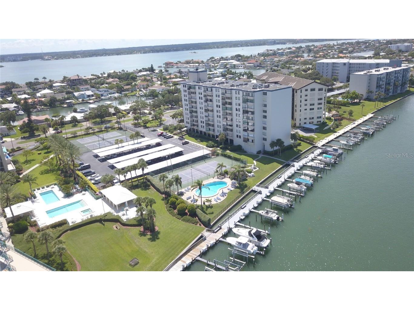 660 Island Way #901 Clearwater FL 33767 - MANDALAY CHANNEL U8207696 image1