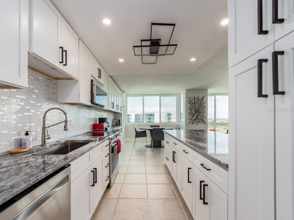 660 Island Way #901 Clearwater Beach FL 33767 TB8418596 image10