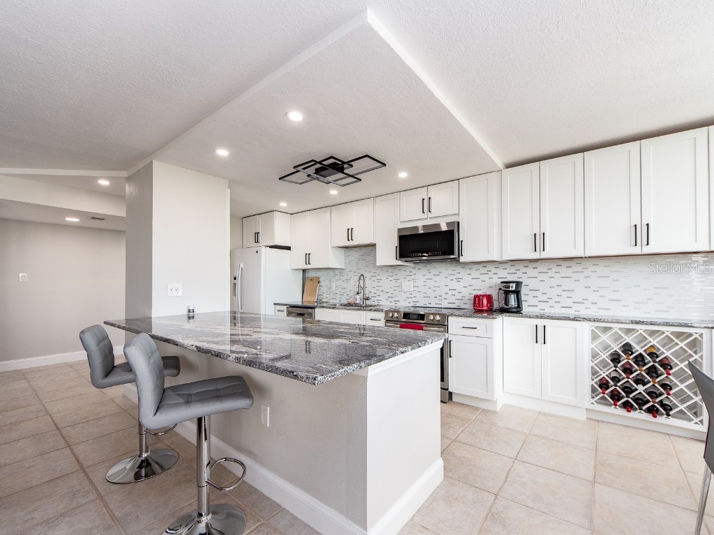 660 Island Way #901 Clearwater Beach FL 33767 TB8418596 image9